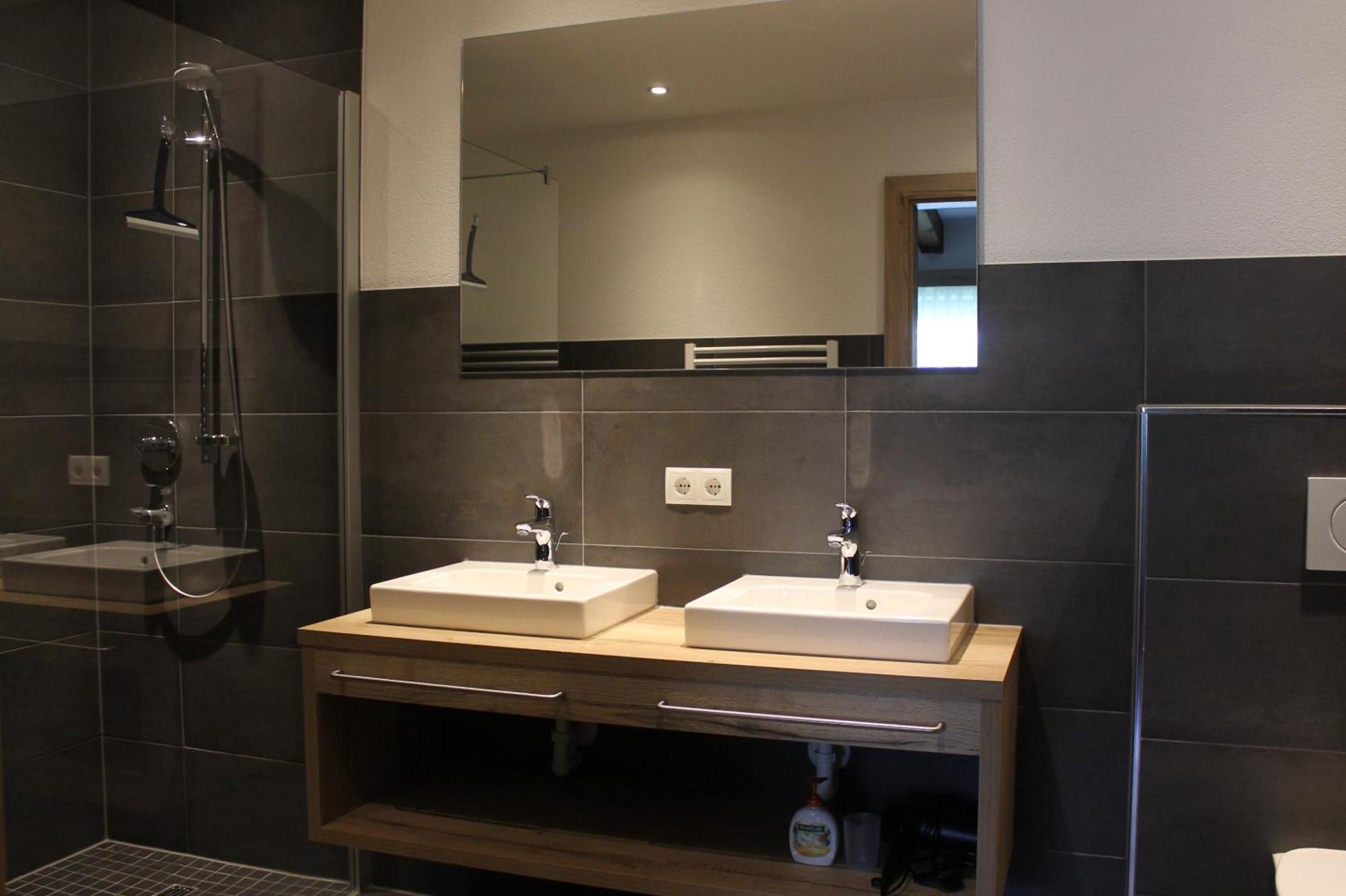 Apartament A Casa Juwel *