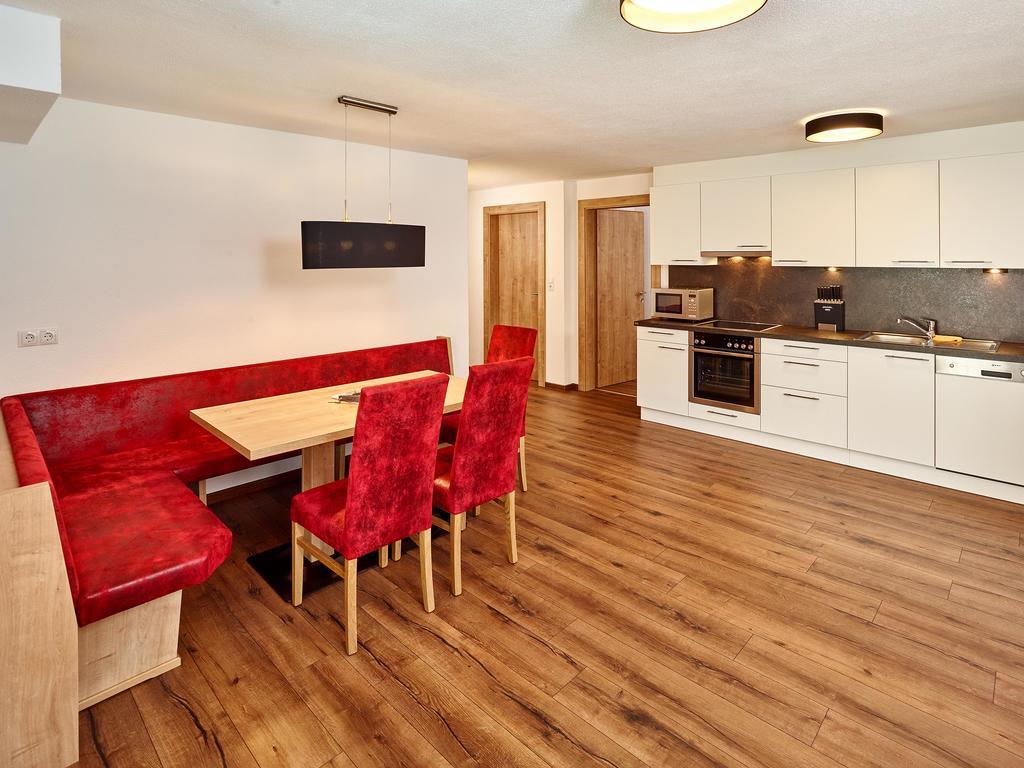 Apartament A Casa Juwel *